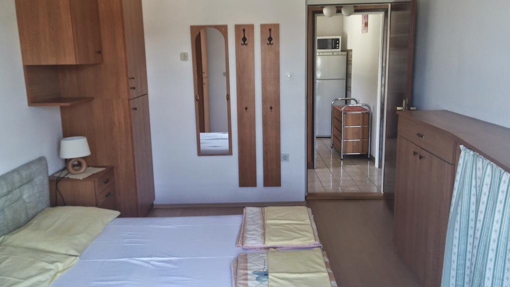 Apartments Bojana Rab Supetarska Draga Zimmer foto